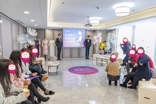 <a href='/suz/' target='_blank'><u>蘇州美萊</u></a>美胸沙龍，一場(chǎng)Pink Party！