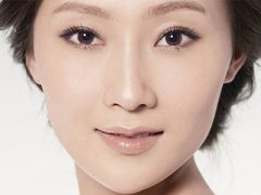皮膚暗黃怎么辦？