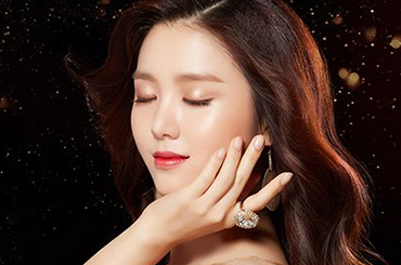 眼袋是怎么形成的？<a href='/zz/' target='_blank'><u>鄭州美萊</u></a>醫(yī)院去眼袋效果好嗎？