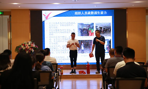 長(zhǎng)沙美萊開(kāi)展全民消防演練